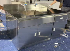 Garanzia e vita utile del banco di lavoro in acciaio inox 304 YR06013-8