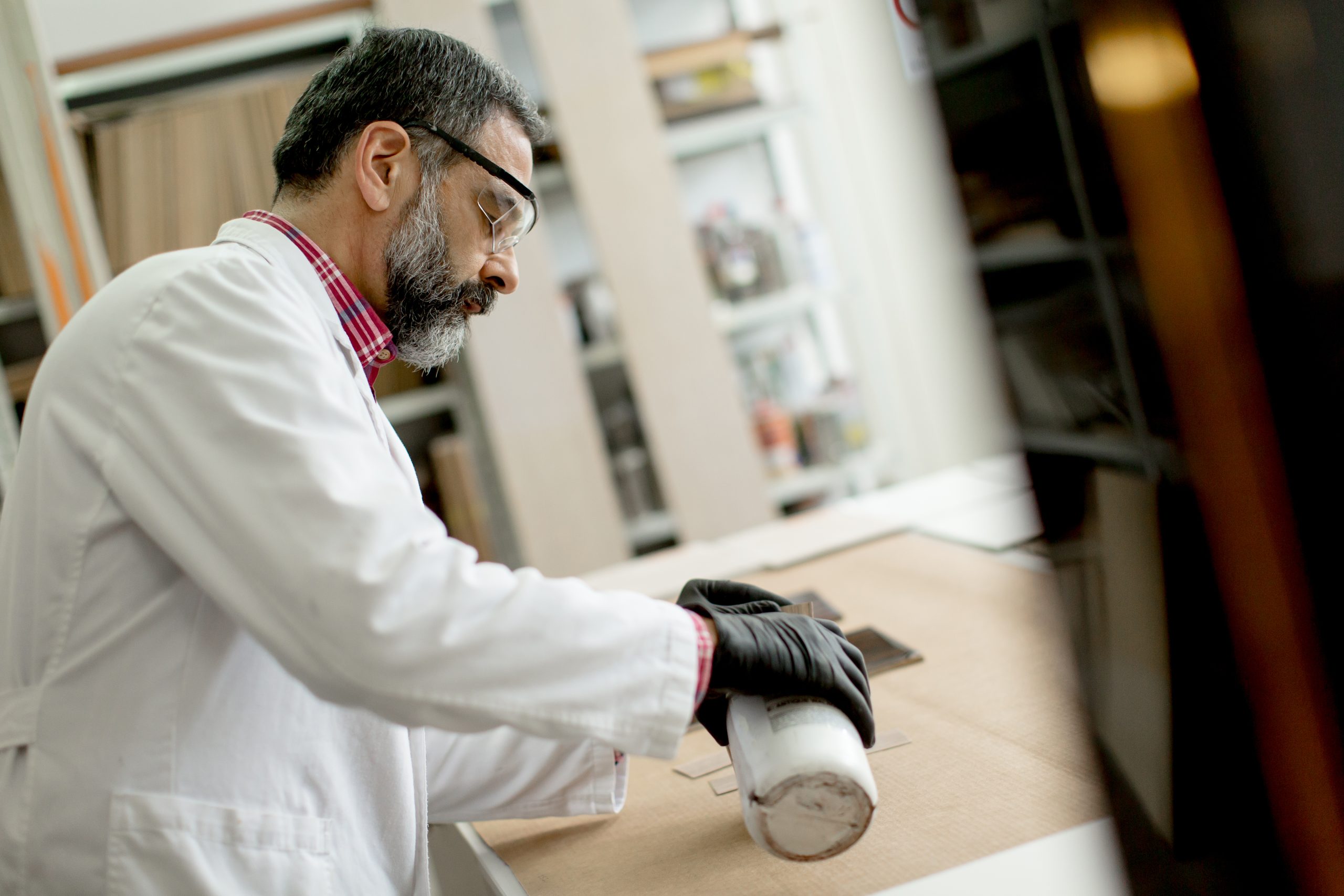 What are the Applications of Muffles in a Laboratory?