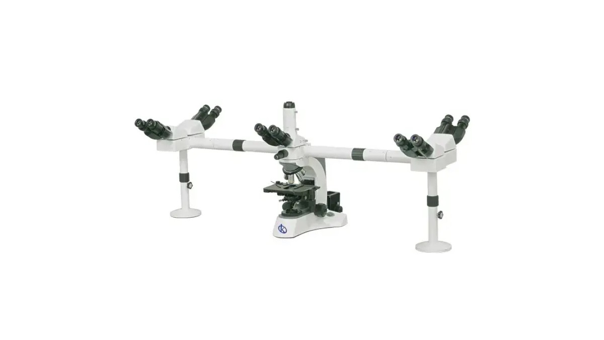 Technical Performance and Safety of the YR0232 Binocular Microscope
