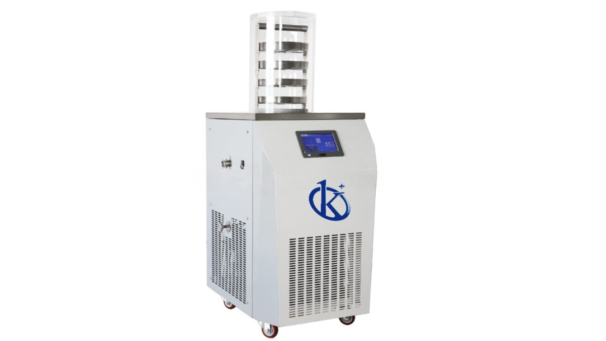 Vertical Laboratory Freeze Dryers: Common Errors and How to Avoid Them in Daily Operation